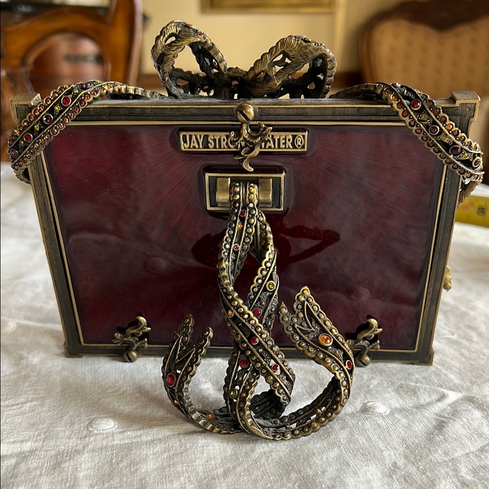 Rare Exquisite Jay Strongwater Crystal Bow Ribbon Scroll, Frame. Burgundy Red.